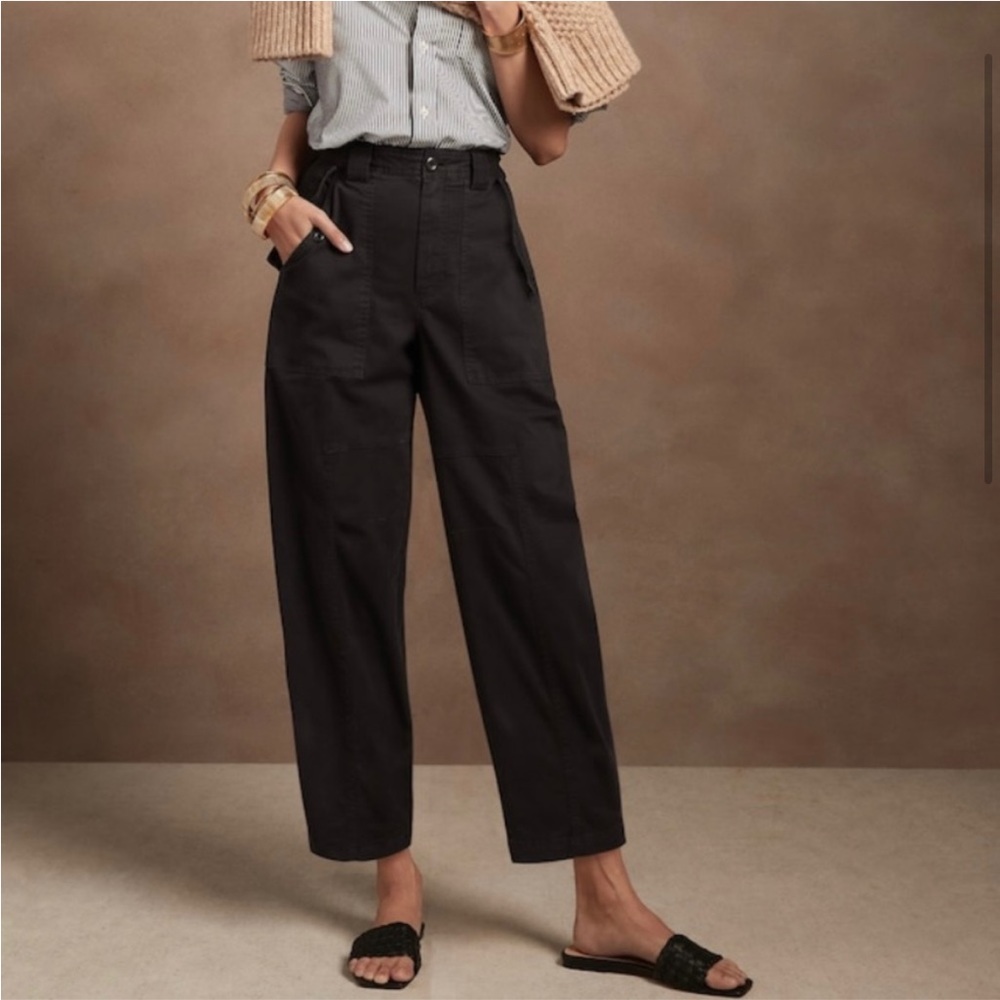 NWT  Barrel Pant black - Banana Republic
